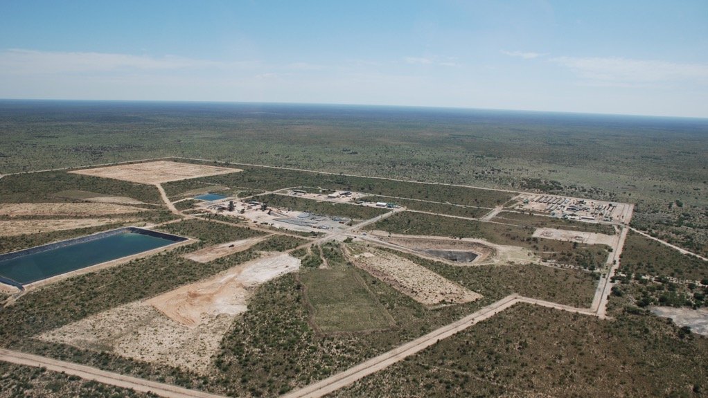 GHAGHOO MINE
The focus for Ghaghoo mine in 2015 is to ramp up production to mine and treat at a yearly rate of 720 000 t of ore, producing 210 000 ct of diamonds
