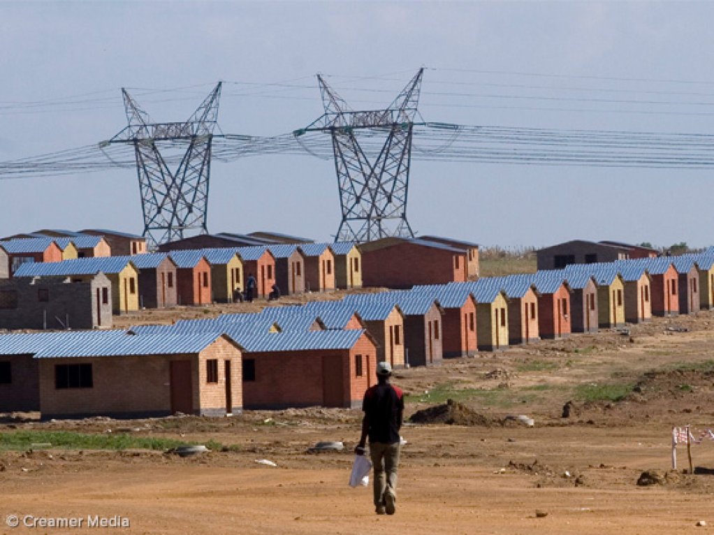 NW Human Settlements: North West Human Settlements on Community House Building NQF Level 2 learnership programme