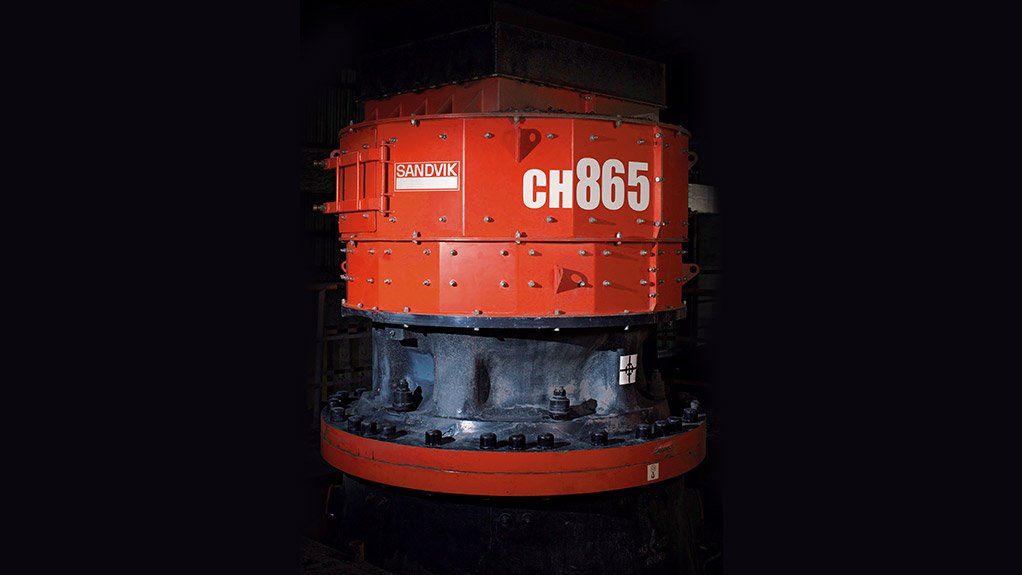BIG PERFORMER
Depending on the application Sandvik CH860 and Sandvik CH865 can “outperform” competing mid-range cone crushers by as much as 30%
