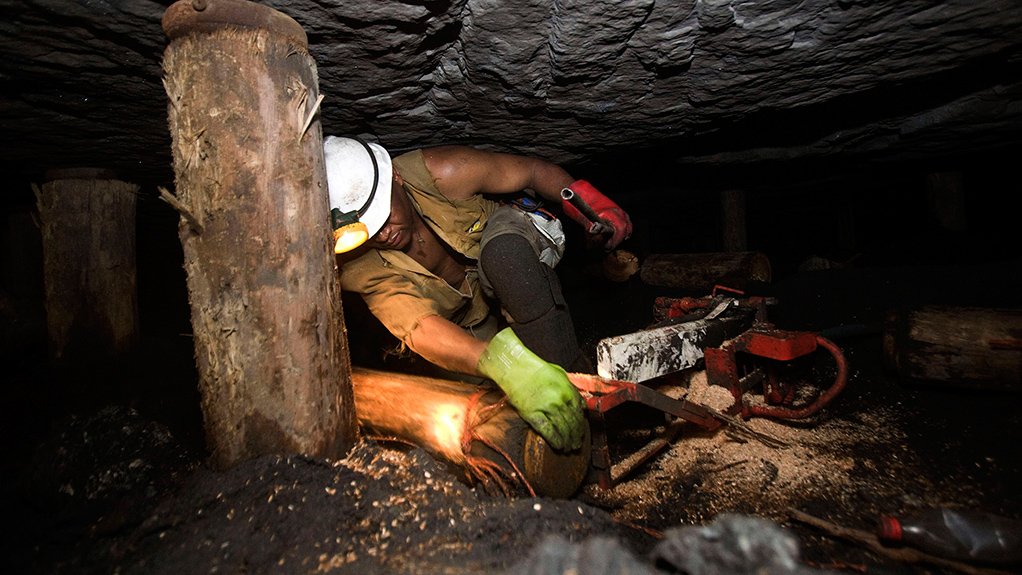 HUMAN INVOLVEMENT
The majority of platinum mines are labour intensive, raising safety concerns for the people working underground