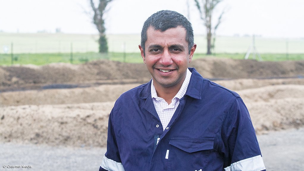 SARUSHEN PILLAYThe composting process has been developed into an industrial process that can be manipulated to treat a variety of waste sludges and contaminants 