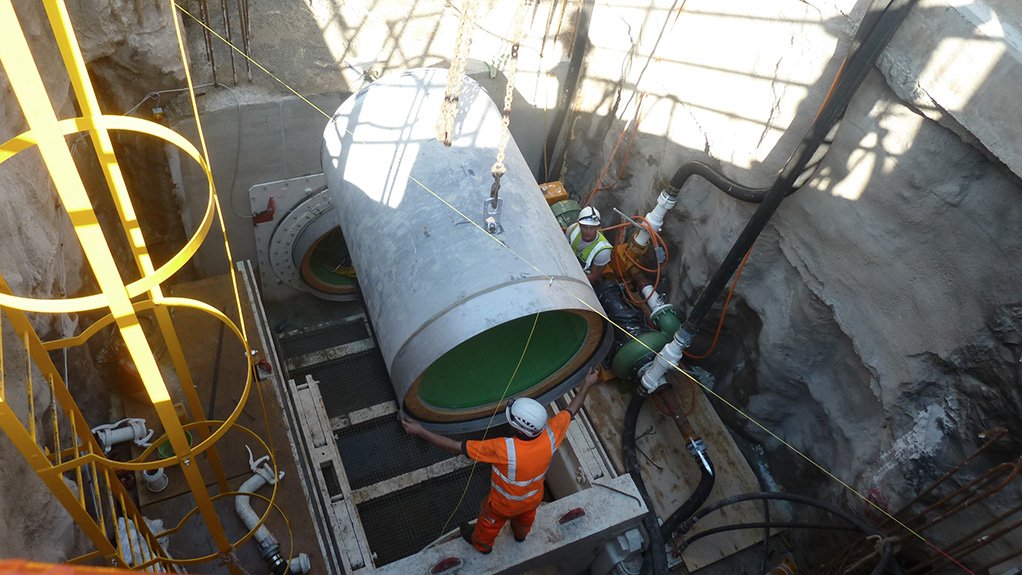 MICRO-TUNNEL INSTALLATION
The micro-tunnel is the first of its kind in sub-Sahara Africa
