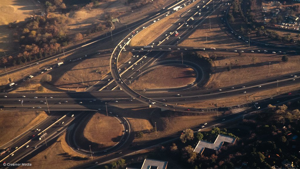 CONCENTRATED DEVELOPMENT
Construction of new links between the northern and southern parts of Ekurhuleni will be built to alleviate the pressure on the severely congested Gillooly’s interchange