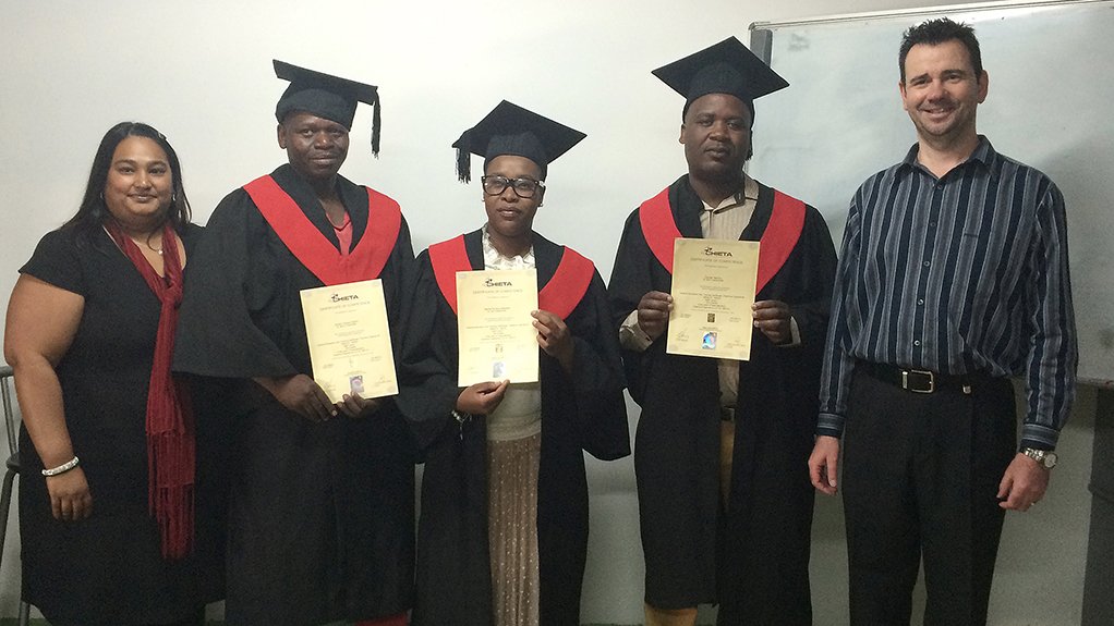 CHEMICALS GRADUATES
a.b.e. Construction Chemicals graduates Jabulani Dlamini, Mapule Mokoena and George Ndlovu, flanked by Institute for Quality Education Training and Development branch manager Judy Shaik and Chryso Southern Africa Group human resources and organisation GM Brian Matthee. Graduate Nathaniel Manganye was absent when the photograph was taken

