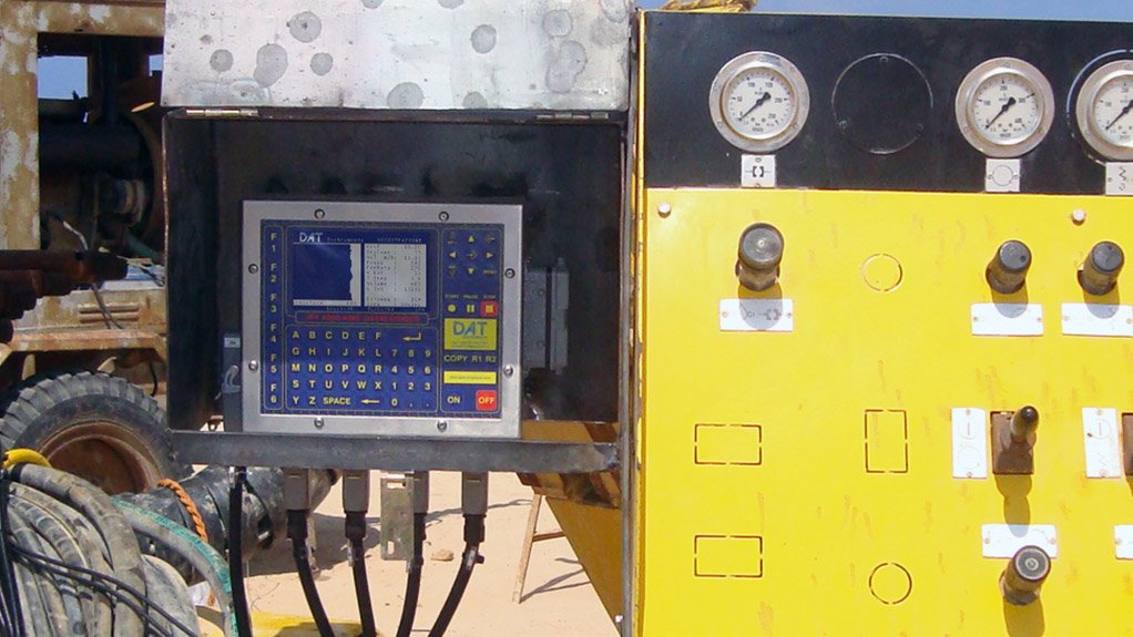 VERSATILE
DAT instruments' products can be installed and used on any drilling rig

  

