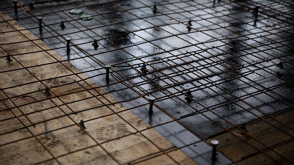 WELL BUILT
Contractors are faced with the challenge of building safe and durable concrete floors 
