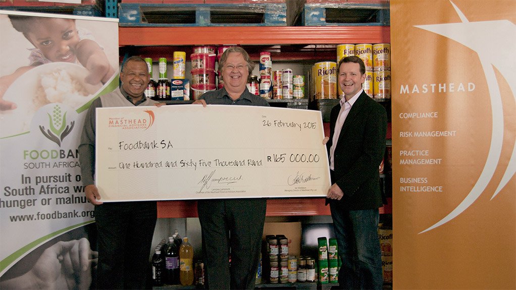 Financial advisors donate R165K to FoodBank SA