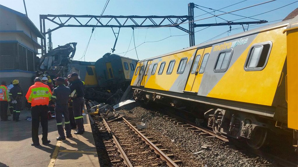 Train driver passed danger signal before Joburg crash