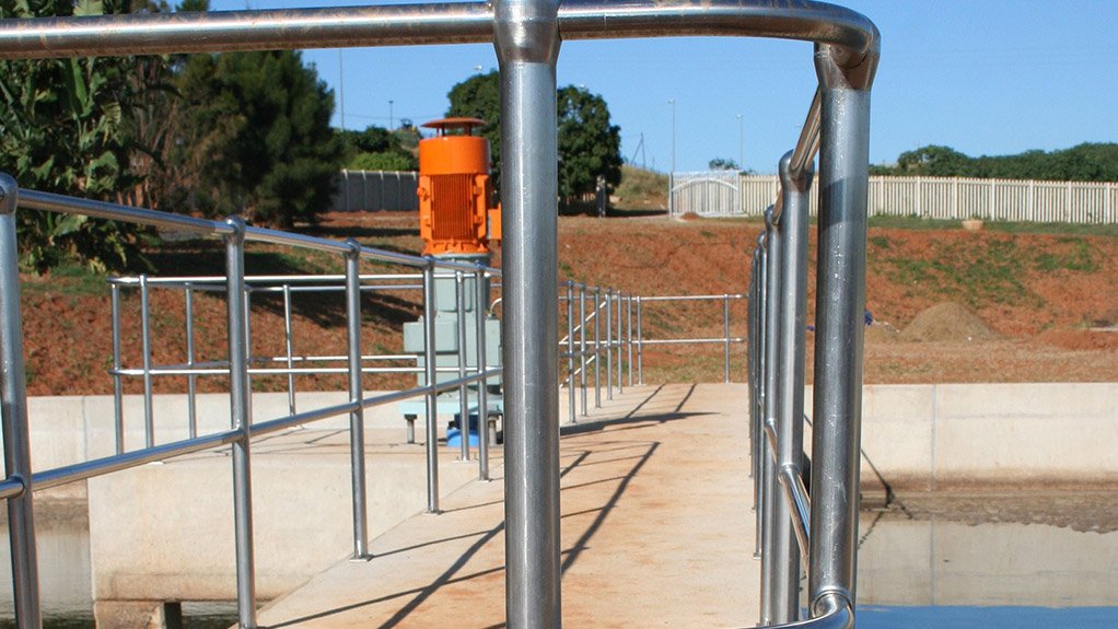 Ensuring Hygiene Control And Safety With Andrew Mentis Stainless Steel Handrailing