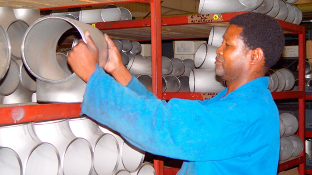 ADDING VALUE
NDE has long-serving, experienced professionals who are structured into teams dedicated to delivering on product, sales, projects and exports
