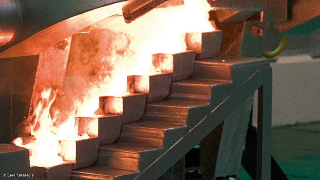 Gold mines yet to comment on wage demands, refute excessive executive pay claims