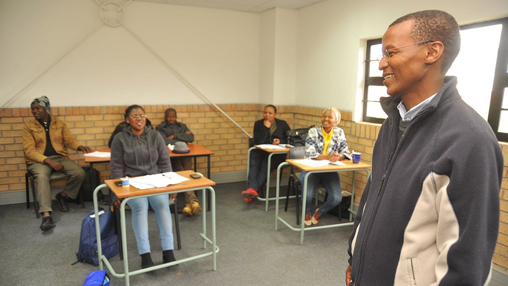 Youth receive building inspector training at Coega