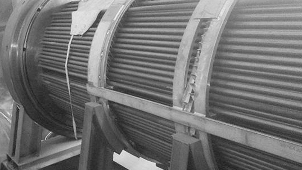 SOUND WELD
Explosive welding used to fuse tubes to tube plates or headers in high-pressure heat exchangers reduces welding time, plant downtime and relative repair costs
