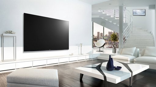 LG Super Ultra HD TV: Super Picture. Super Smart. Super Design