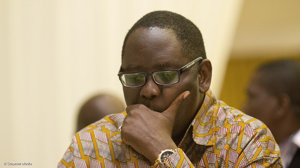 Expelled Cosatu general secretary Zwelinzima Vavi