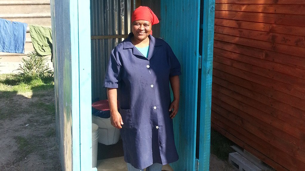 POUR FLUSH SANITATION
Where South Africa continues to use water, it has to be majority grey water