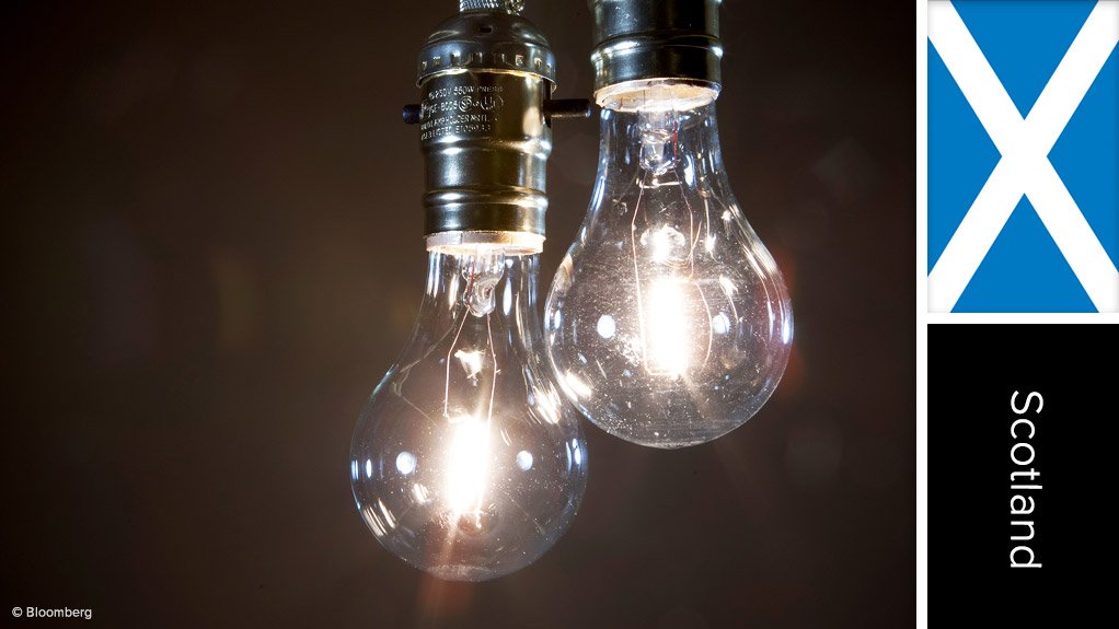 Overhead power lines development and refurbishment project, Scotland