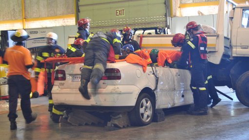 RESCUE CHALLENGES The SAESI 2015 training component includes various challenges during which emergency management services personnel can compete individually or as a tea