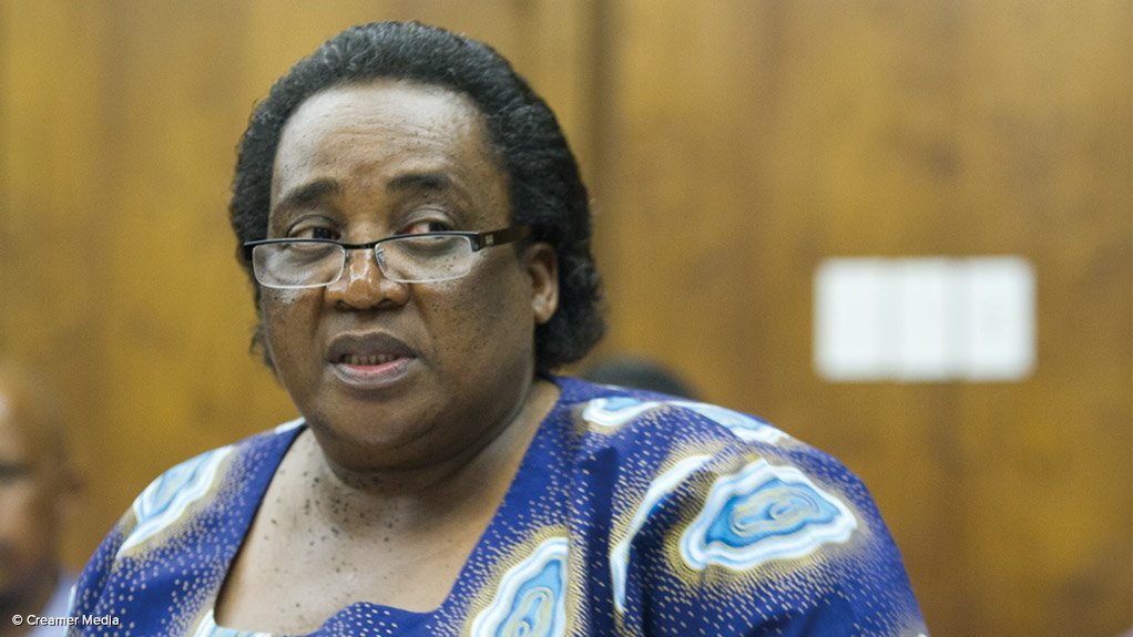 Minister Mildred Oliphant