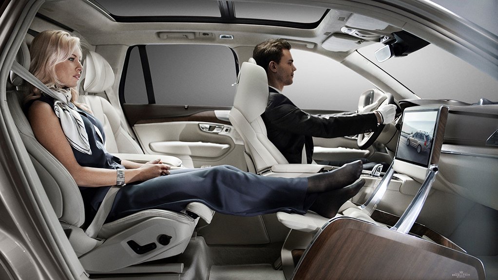 LOUNGE CONCEPT
Volvo’s Excellence Child Seat Concept was built around the XC90 Excellence and Lounge Console Concept
