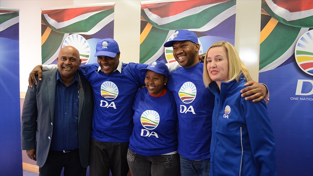 DA: Top EFF members join the DA