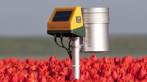 SPECIALISED HARDWARE SUPPLIED 
Dacom develops and supplies specialised hardware, software and online advisory services to arable farms and global agribusiness