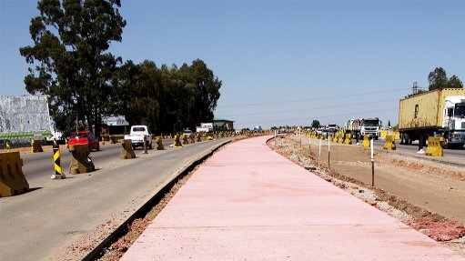 Reinforced concrete  preferred for construction of Ekurhuleni bus lanes