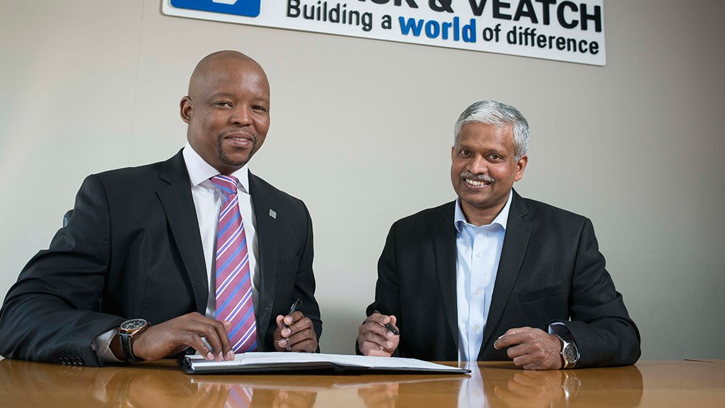 Black & Veach regional GM for business development Webb Meko and Black & Veach energy operations manager Joseph Mahendran
