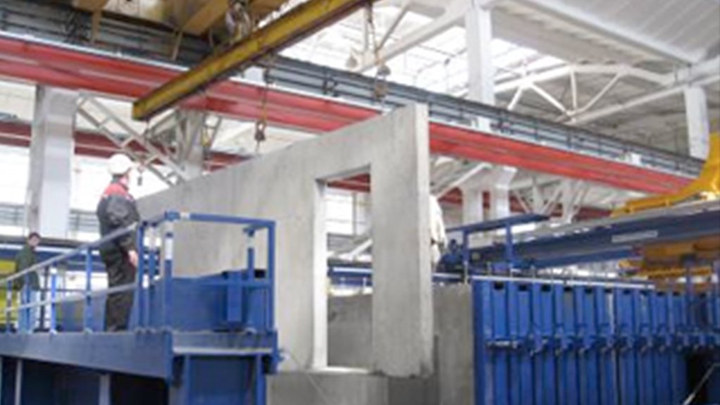 STATIONARY BATTERY MOULD Weckenmann Anlagentechnik developed a mobile formwork for the vertical manufacturing of flat precast concrete elements