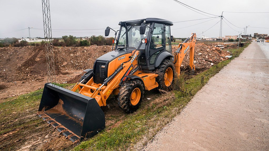 BIG AND BOASTFUL The backhoe loader offers high torque and best-in-class fuel economy