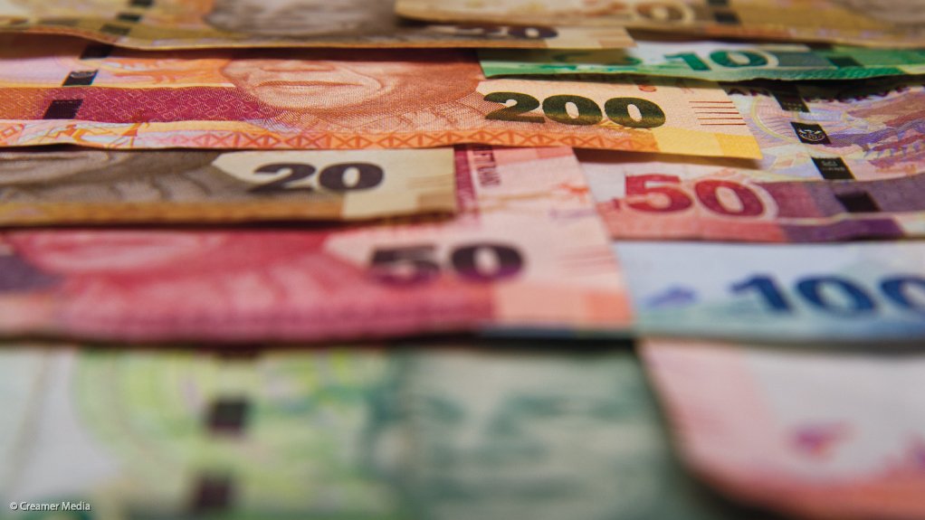 Rand remains weaker after plummeting to R14/$ on Chinese growth concerns