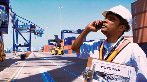TECHNOLOGY BASED SERVICES
Cotecna supports authorities in their efforts to secure customs revenue collection and combat fraud 
