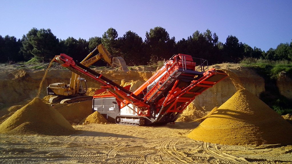 QA331 MOBILE SCREEN 
Pilot Crushtec International is the appointed distributor of Sandvik Construction’s mobile range of crushing and screening equipment in Southern Africa