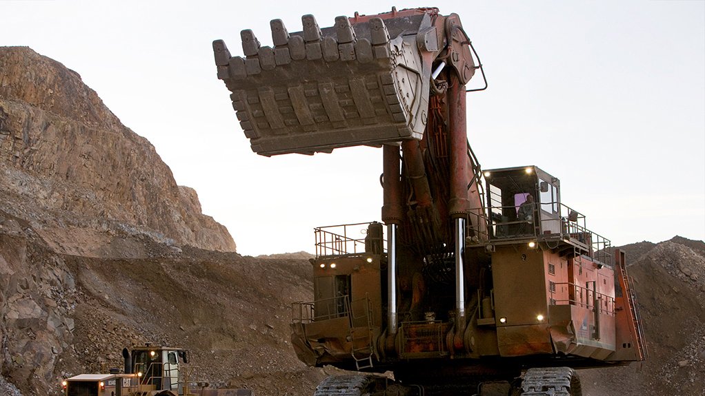 Pylon can supply the entire undercarriage for a mining shovel, including the drive tracks, tumblers and swivel pinion