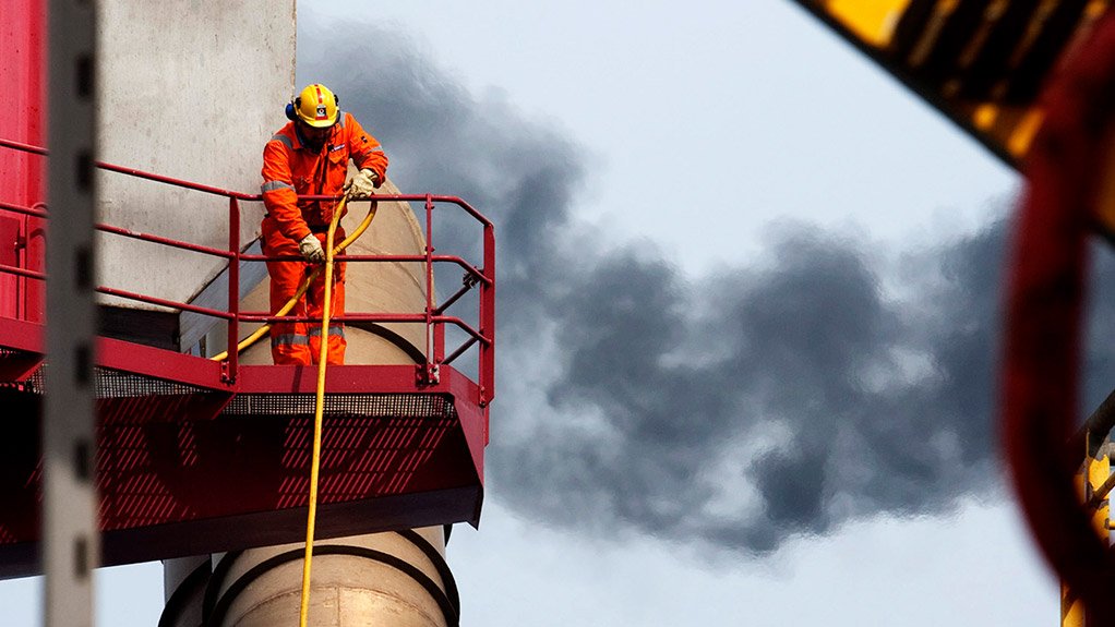 LIMITING DAMAGE
The carbon capture and storage process helps with decreasing the amount of carbon dioxide released through the coal-to-liquids process
