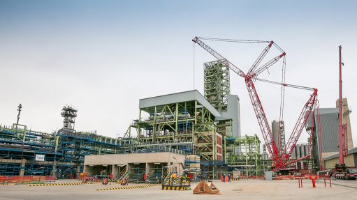 DELIVERY CAPABILITY
Mammoet Southern Africa uses several crawler cranes and jacking and lifting methods to ensure the most significant time-saving solutions for customers
