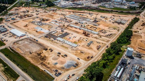 PROGRESSING INVESTMENT
Early works activities, site preparation and civil construction work at the ethane cracker and derivatives complex in Louisiana have been under way since 2014
