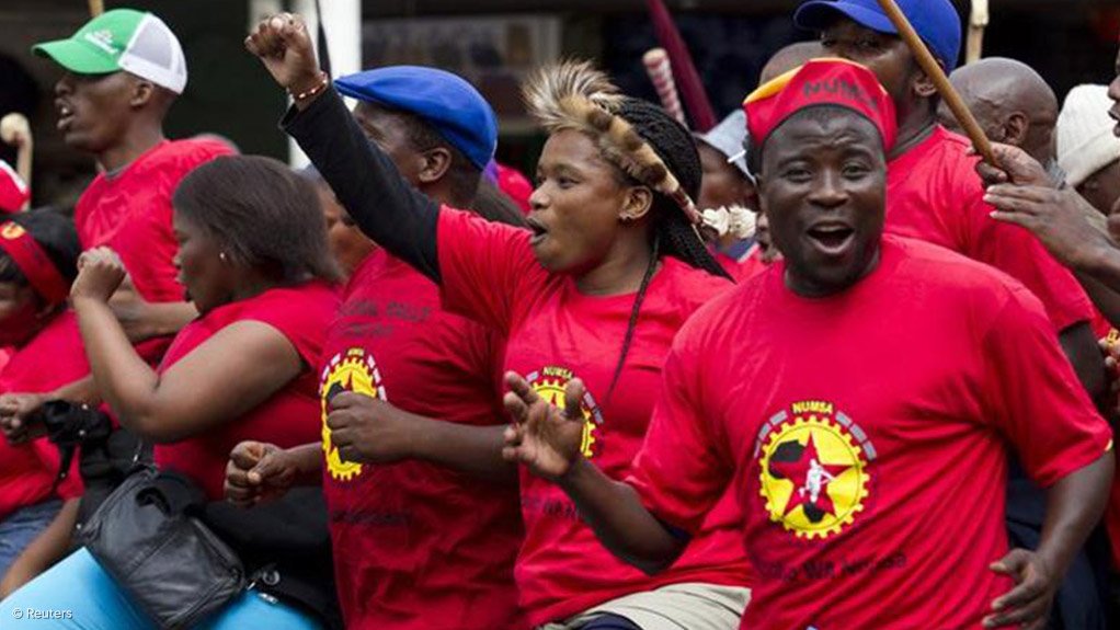 We will make Joburg ungovernable - Numsa protesters