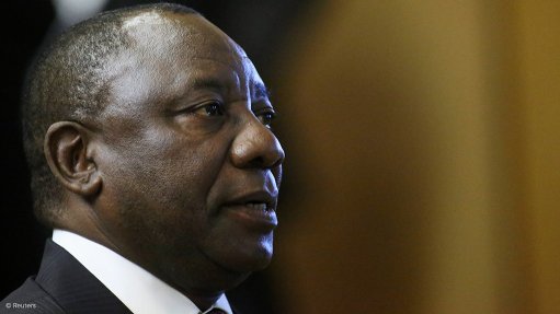 SA: Deputy President Cyril Ramaphosa arrives in Cuba for an official visit, 21 - 26 October 2015