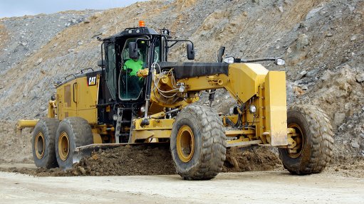 New 18M3 Adds Power, Capability to Cat® Mining Motor Grader Range