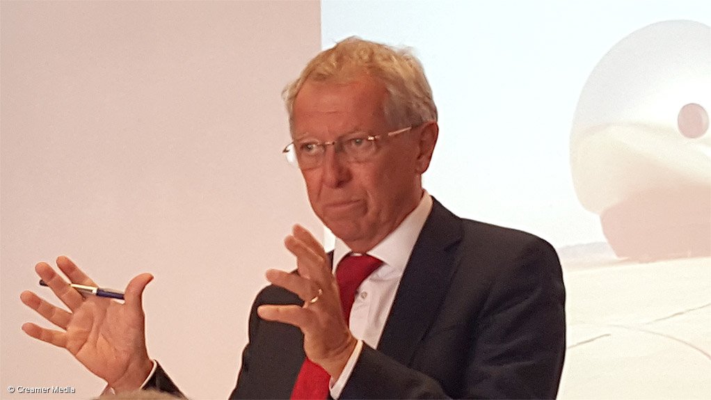 Sir David King