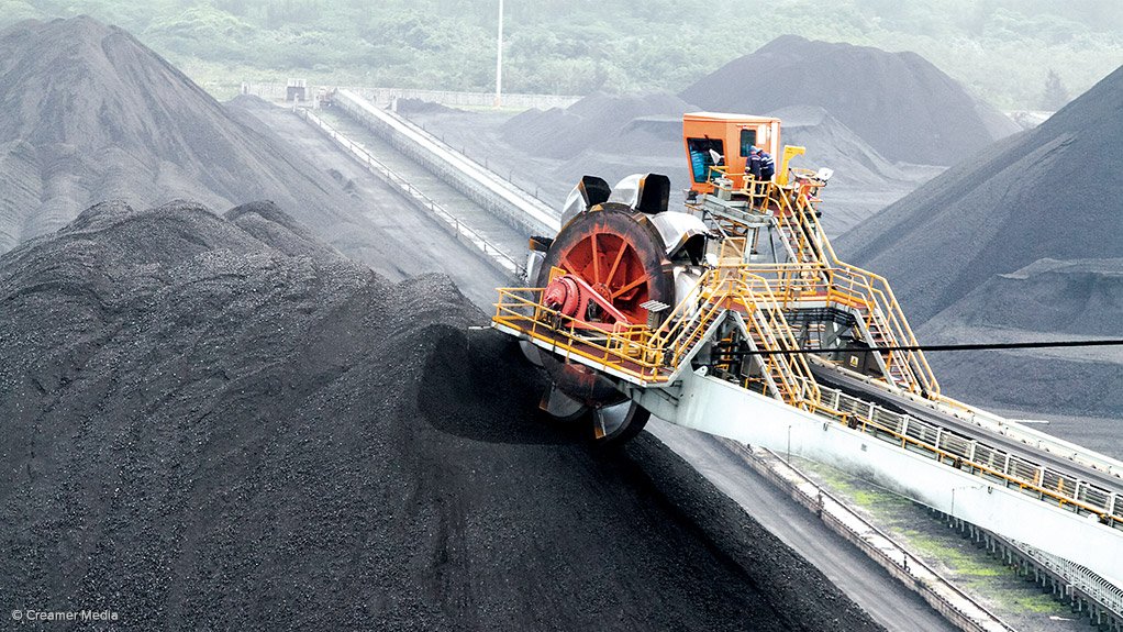 Exxaro likely to move more coal in FY2015; cuts expansion capex
