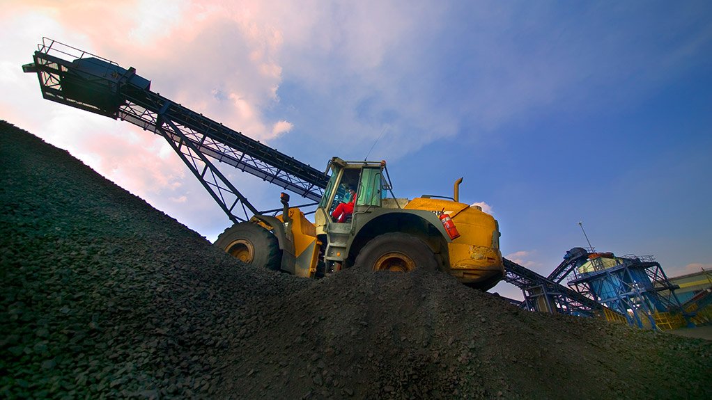 POSITIONED TO SHIFT
Lateral thinking and the shift to new, alternative technologies are required to ensure the survival of South Africa’s coal market and its top projects in the current climate 

