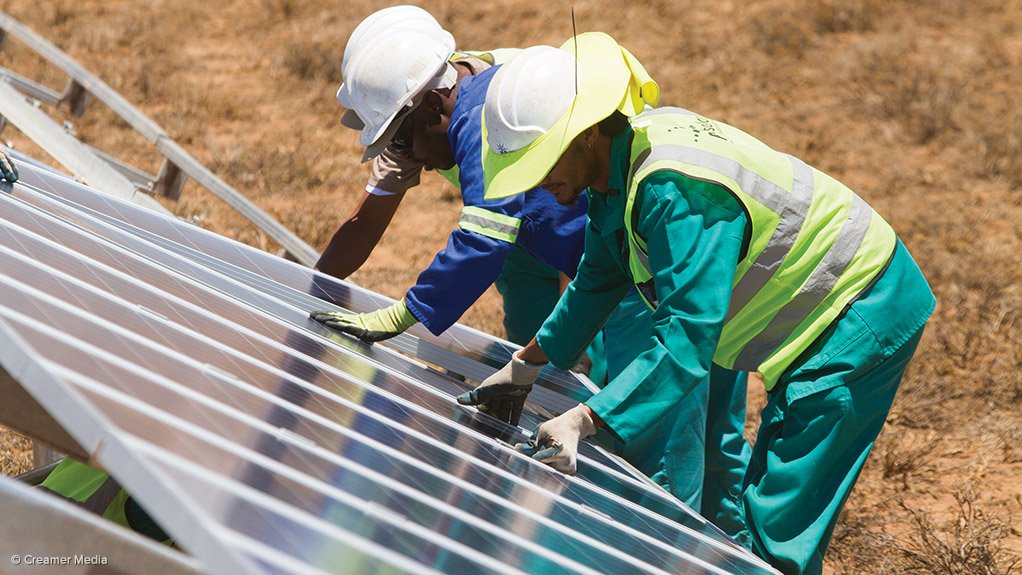 OFFGRID PROSPECTS  
CSIR’s Pretoria campus aims to go 100% offgrid through its new solar photovoltaic plant
