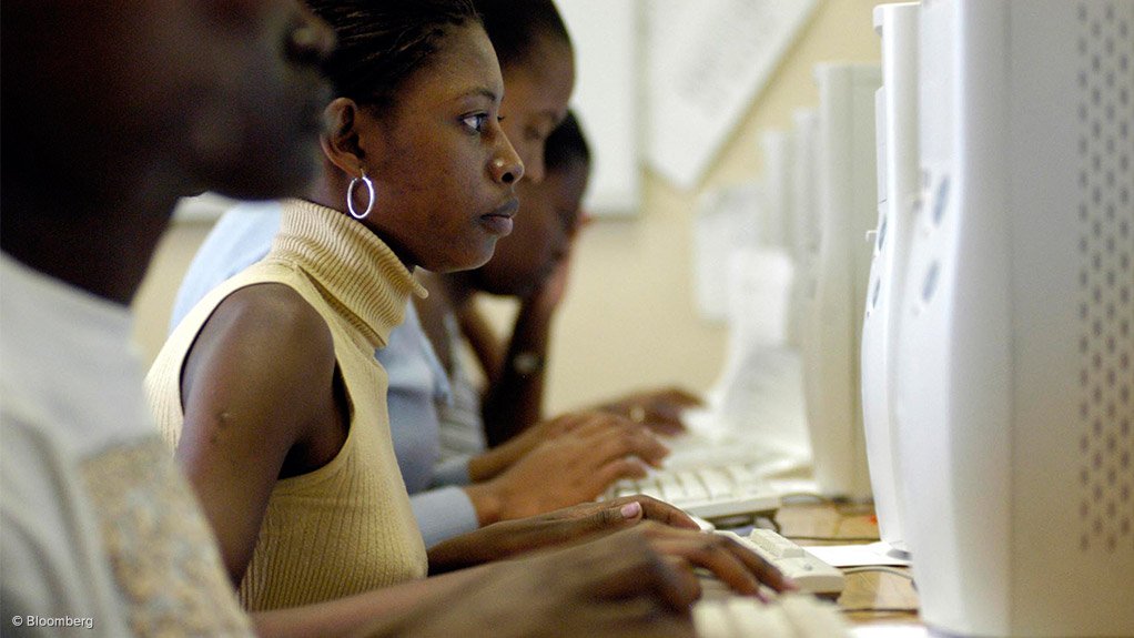 Ageing white workforce to impact SA labour market – report