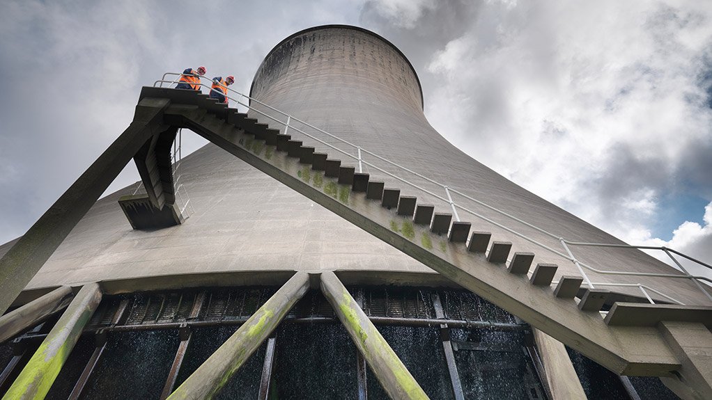 RENOVATION
Regularly upgrading the cooling tower reduces maintenance downtime


