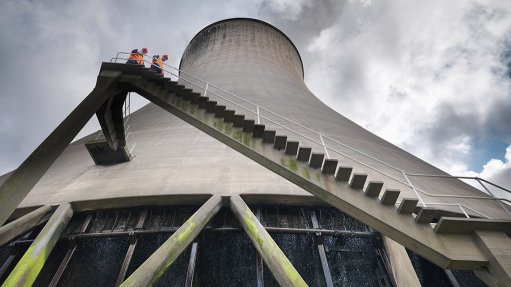 RENOVATION
Regularly upgrading the cooling tower reduces maintenance downtime

