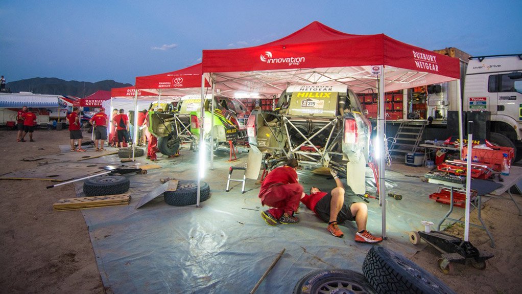 Service point on the 2016 Dakar