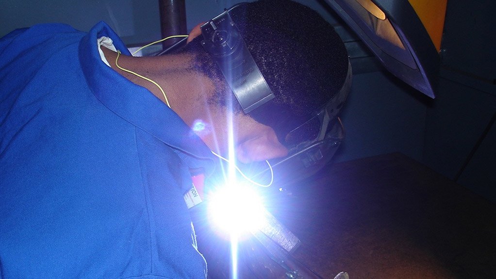 NEW PROFICIENCIES
The programme will train people in a range of artisanal skill sets such as boiler making, welding, diesel mechanics and electrical engineering
