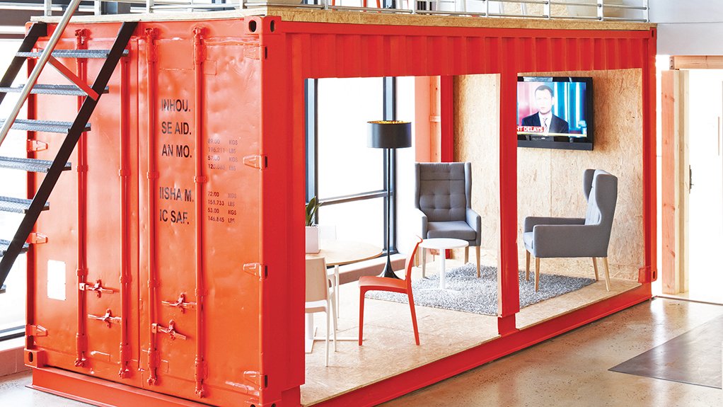 ALTERNATIVE USE Shipping containers are the most wonderfully diverse modular building blocks